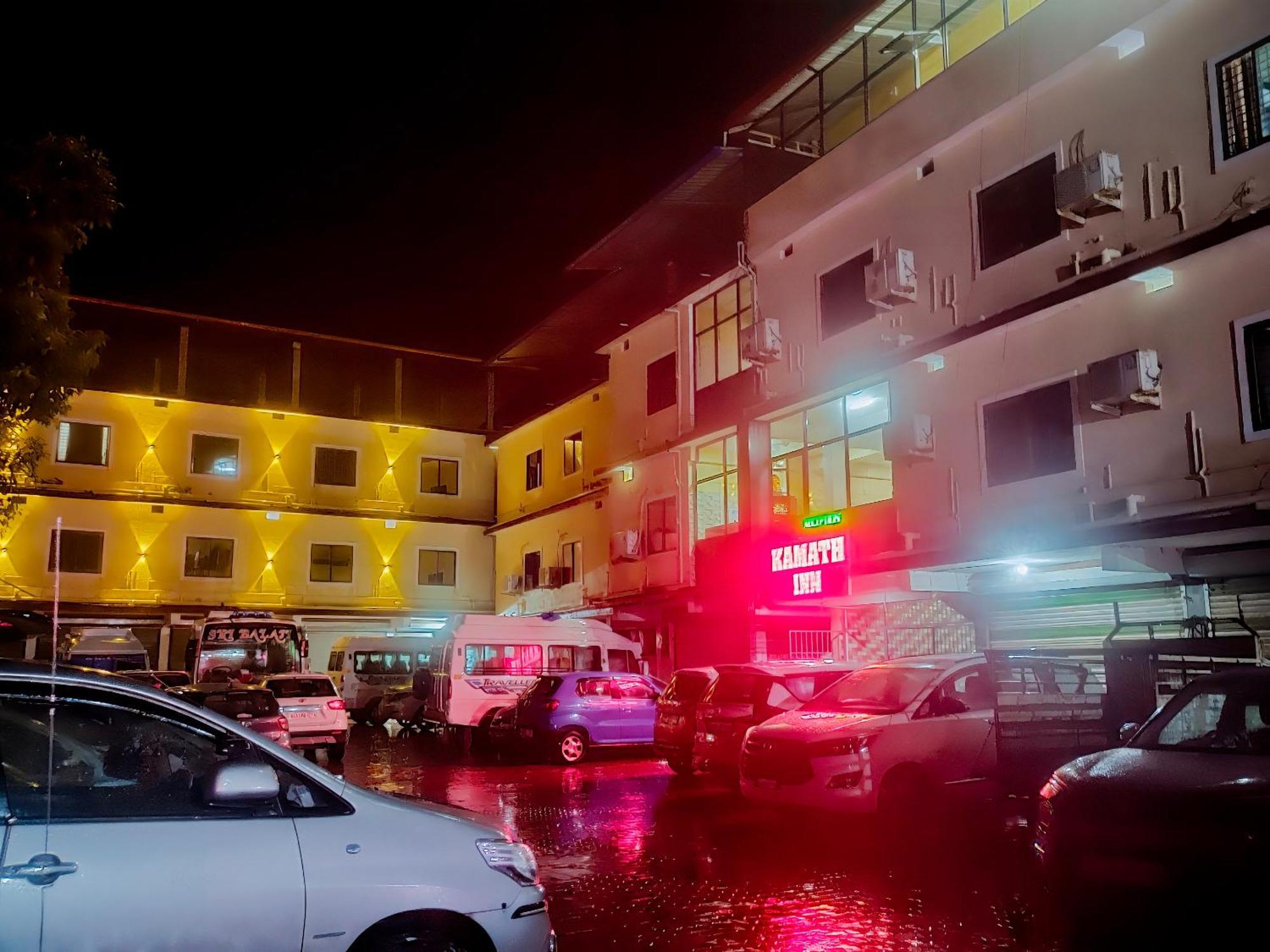 Kamath Inn Māvalli Exterior foto
